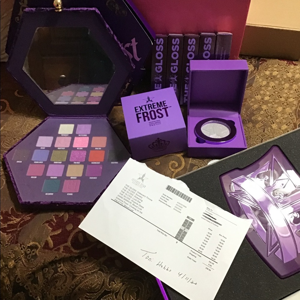 Jeffree Star Blood Lust Bundle
